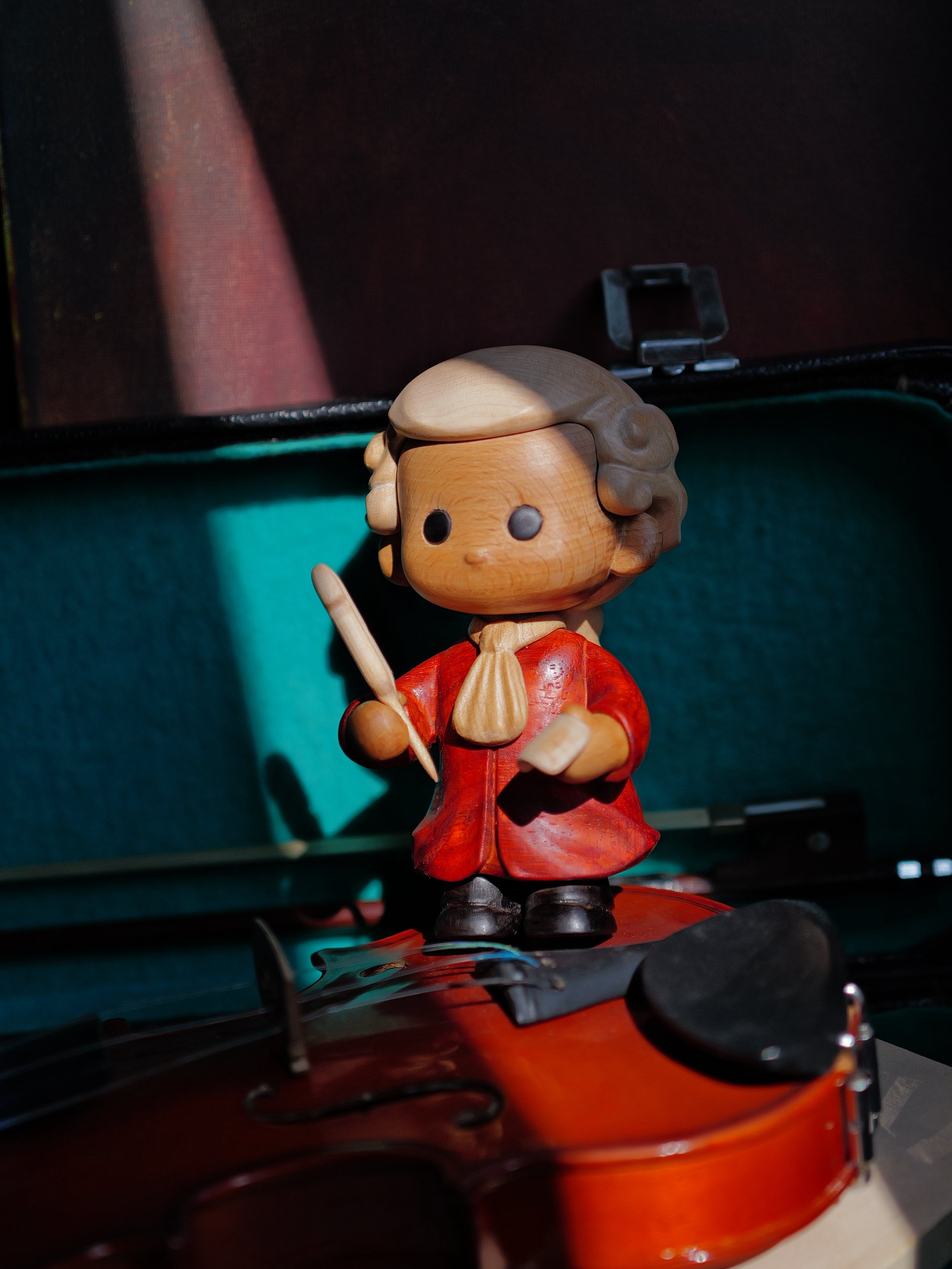 Wolfgang Amadeus Mozart | Hand-Finished Wood Sculpture